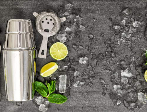 The Ultimate Guide to Cocktail Ice: Cool & Captivating