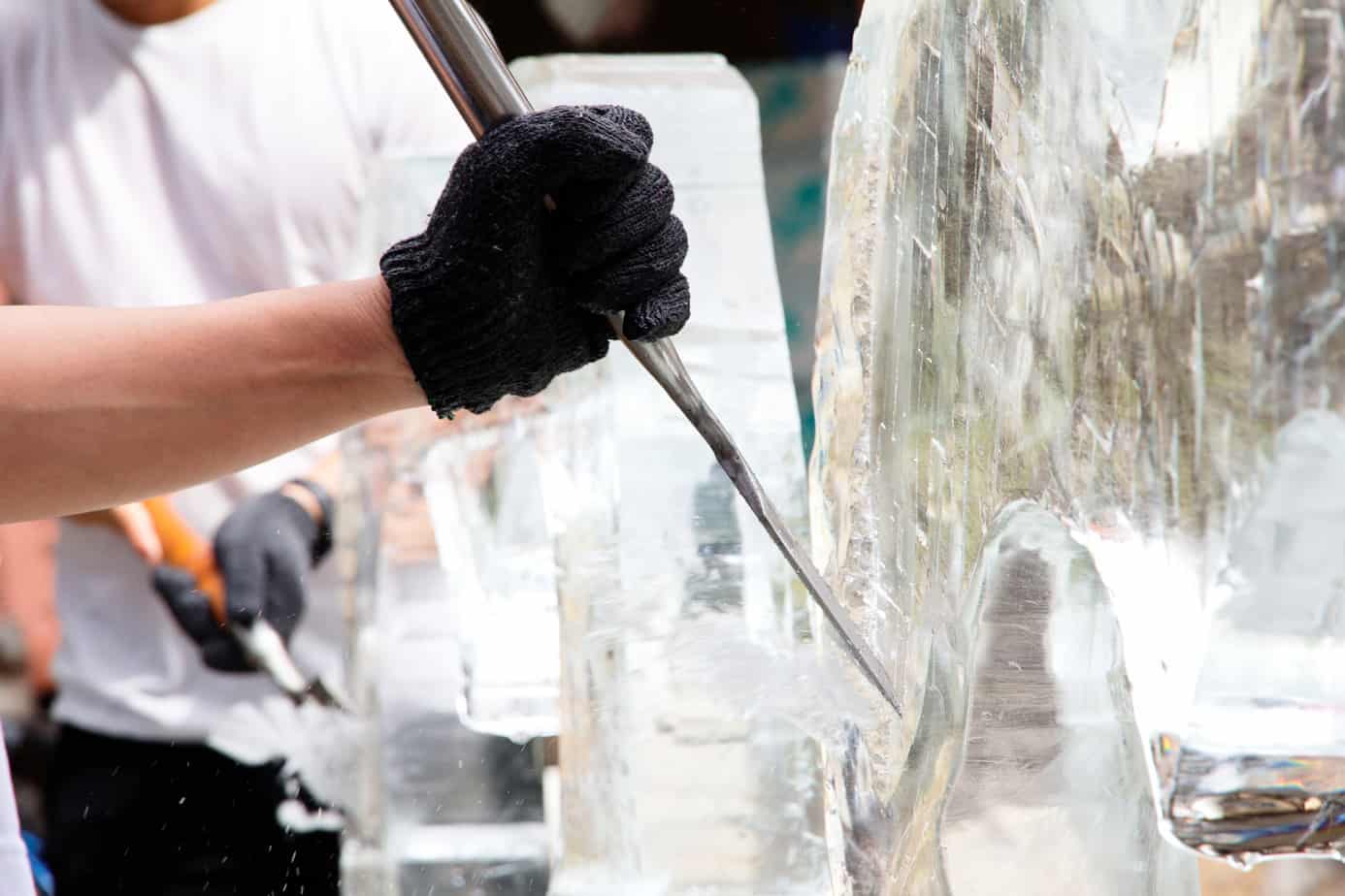 Ice Sculpture Molds - No Chainsaw Needed!