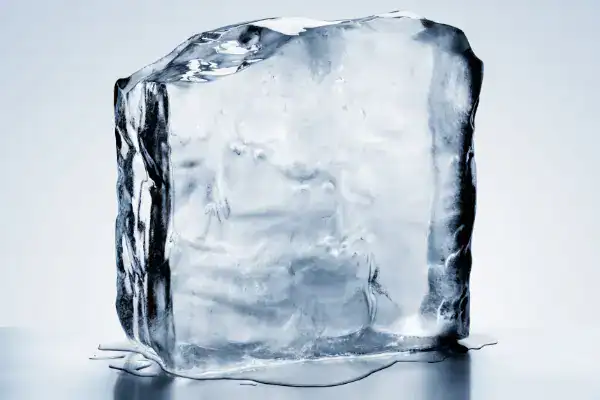 Clear block ice